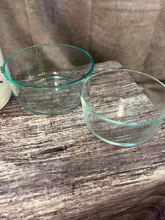 Pyrex Bowls and Apple Dish