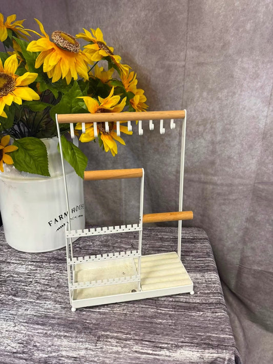 Jewelry holder