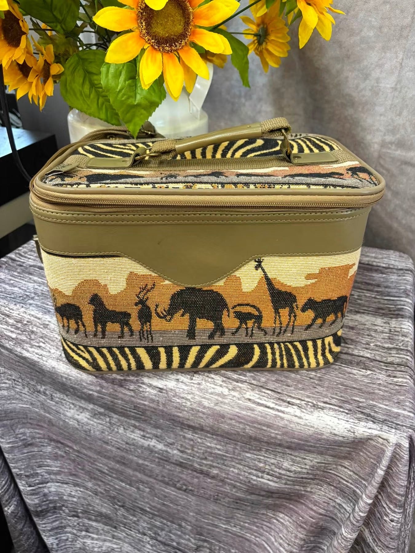 Vanity case