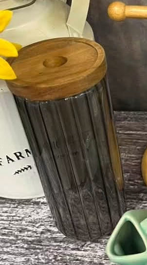Canister